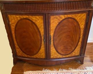 Ethan Allen mahogany buffet / server