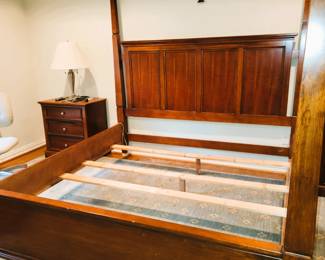King size bedroom suite