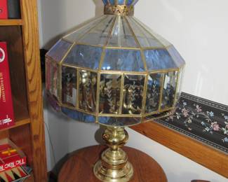 one of 2 lamps