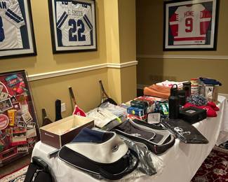 Tons of golf stuff 