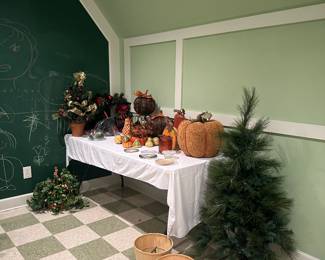 Frontgate holiday decor