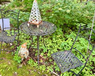 Metal Outdoor Table and Chairs