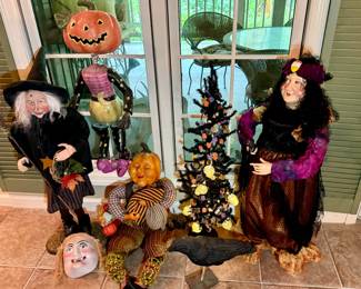 Halloween Decor - Witches and Pumpkins
