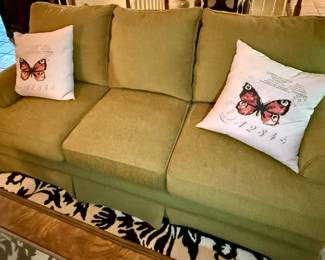 Hickory Heritage Sofa