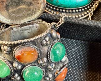 Stone Pouch Necklace