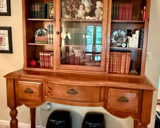 Hutch with Glass Door