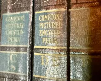 Comptons Pictured Encyclopedias