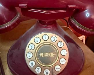 Vintage METROPOLIS Phone 1980s by CONAIR