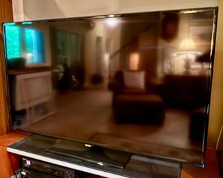 Samsung 60" TV