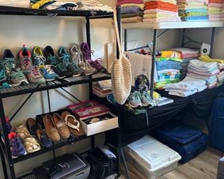 Shoes & towels