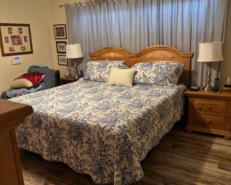 King bed