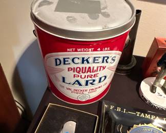 Vintage Decker’s empty Lard can