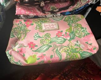 Lilly Pulitzer makeup case