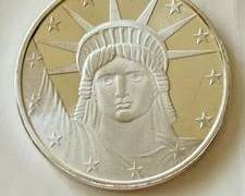 1 Ounce .999 Fine Silver Round "Statue of Liberty"