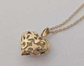14K Gold Filigree Heart Pendant Long Necklace - 30" (5.4 Grams)