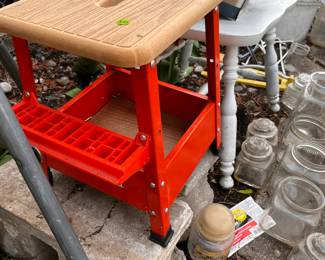 Work stool