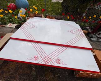 Vintage art deco fold out table