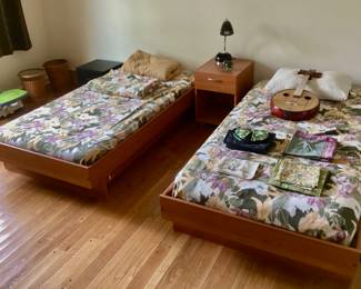 MCM twin beds