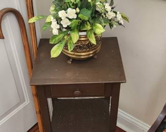 Nice Florals Throughout the home