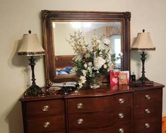 Gorgeous 7 pieces of Palmer Home, Lexington House Collection, King size Bedroom Set