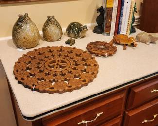 Great Frog collection nice Teak wood trivets