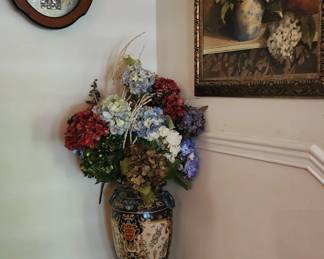 Large Chinese Vase, florals