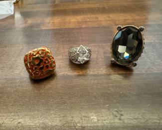 Vintage Rings. Size 6.