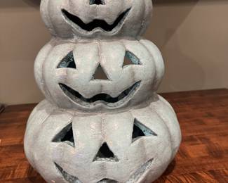 Very heavy concrete outdoor decor