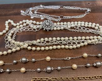 Vintage Stella and Dot pearl necklaces. Large one with brooch is interchangeable.