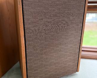 Cool vintage marble top speakers Dorian