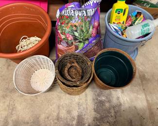 Gardening pots and supplies