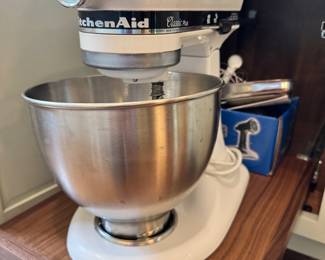 Kitchen aid mixer