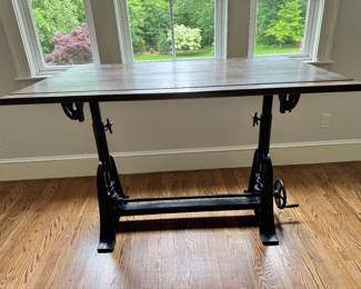 Cast iron base titling table