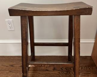 Wood saddle stool