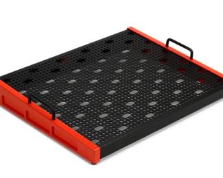 Temple Trio 21 pedal board with case