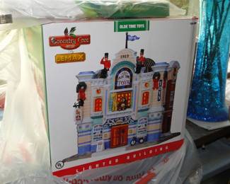 Lemax lighted building