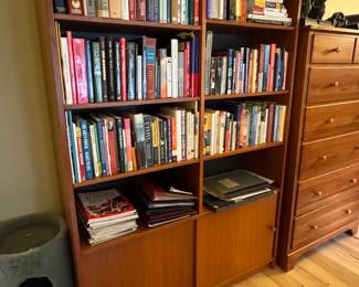 Domino Mobler bookshelf