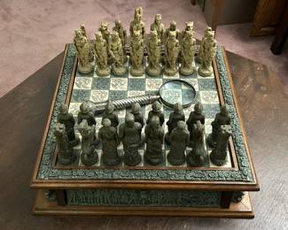 Spainards vs Incas chess set
