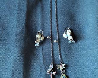 Necklaces with matching earrings- Several sets.