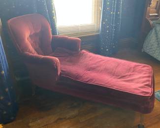 Antique fainting couch, needs TLC