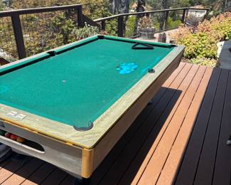 FREE pool table!