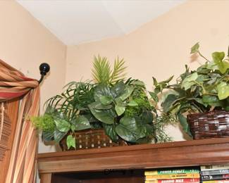 0444Family Room