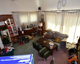 0586Family Room