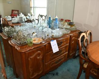 0677Dining Room