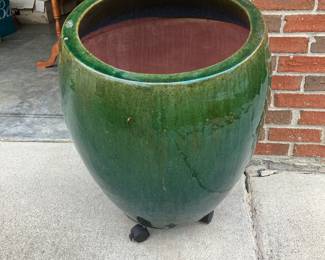 Large glazed pottery planter