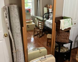 Area rug, standing full length mirror