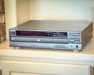 Sony CDP-C601ES Compact Disc Player