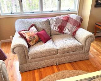 Lee Floral Fabric - Muted Green Love Seat