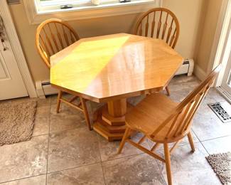 Hand Crafted Solid Maple Octagon Wooden Pedestal Table With (3) Chairs