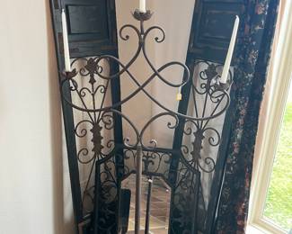 IRON FLOOR CANDLE STAND
